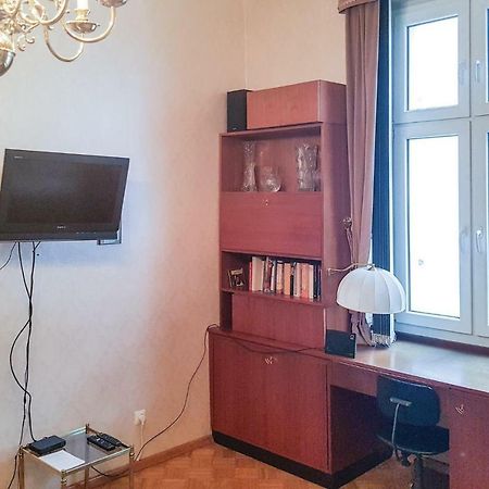 One-Bedroom Apartment In Wien Екстериор снимка