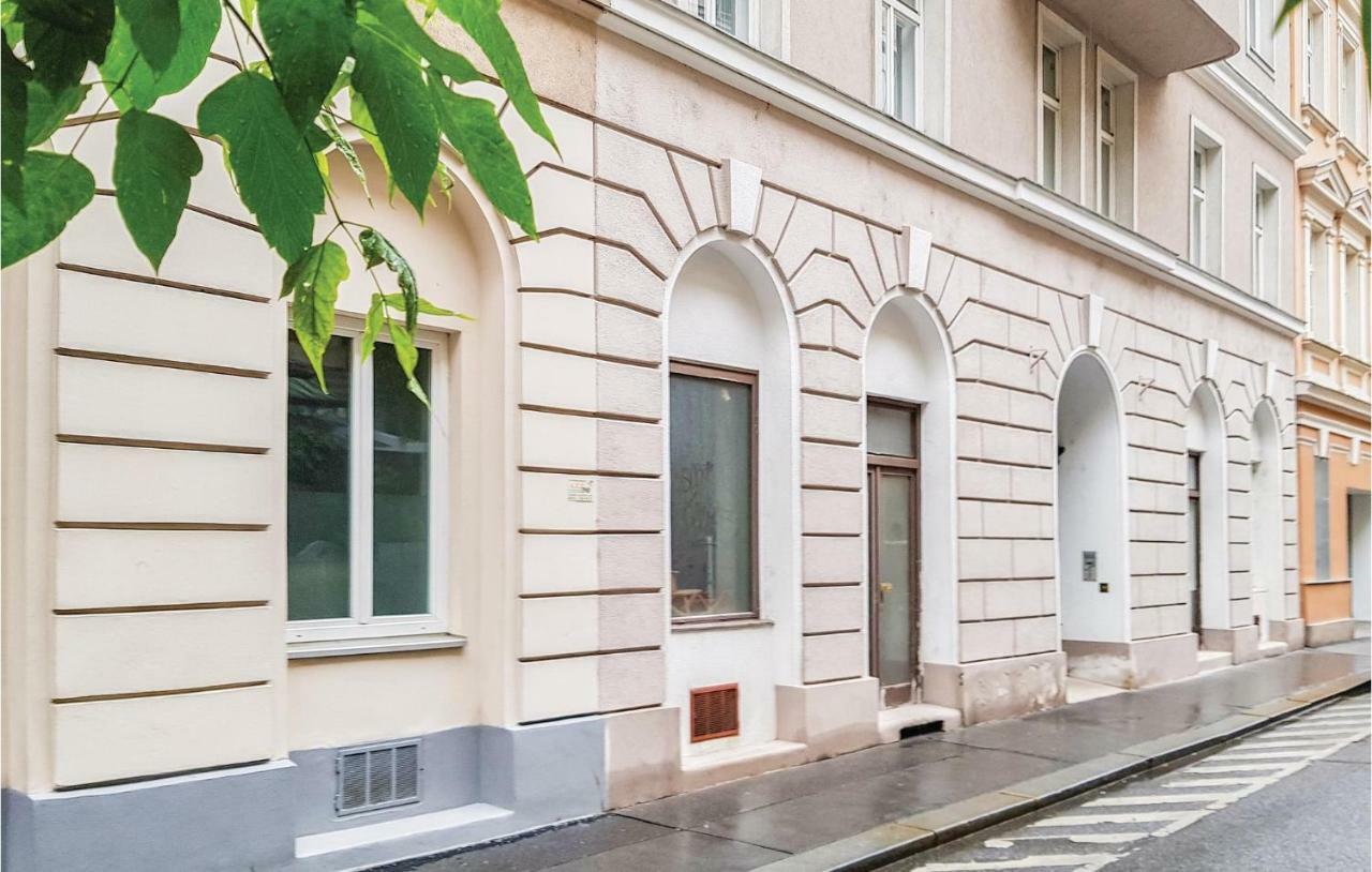 One-Bedroom Apartment In Wien Екстериор снимка
